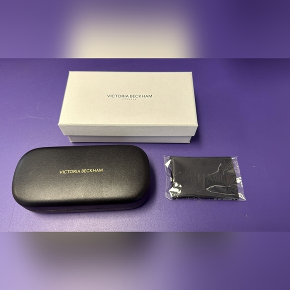 NWT, Victoria Beckham VB2671, Woman's Eyewear, Size 51X19X145. - Picture 5 of 10